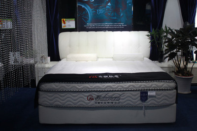 床墊和枕頭影響睡眠 古羅馬蒂寢具四套-家居在線